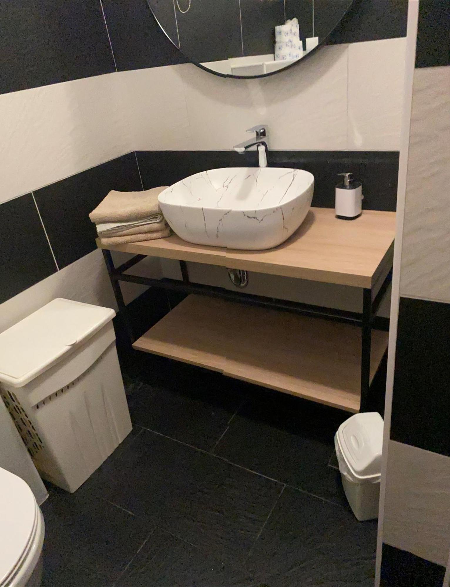 Apartmani Dragicevic ヴィル エクステリア 写真